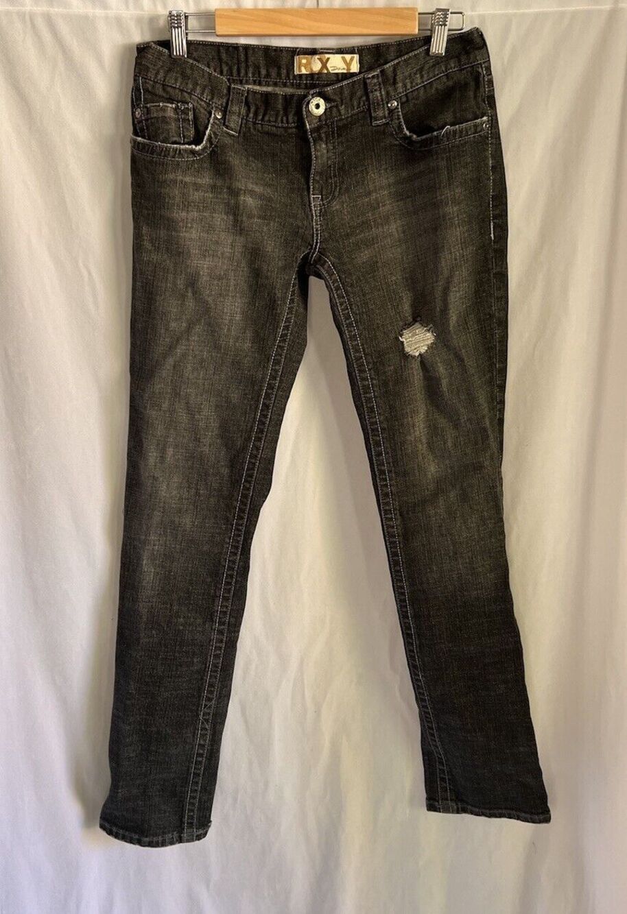 Roxy Faded Black Low Rise Jeans Distressed Slim Leg Y2K 11